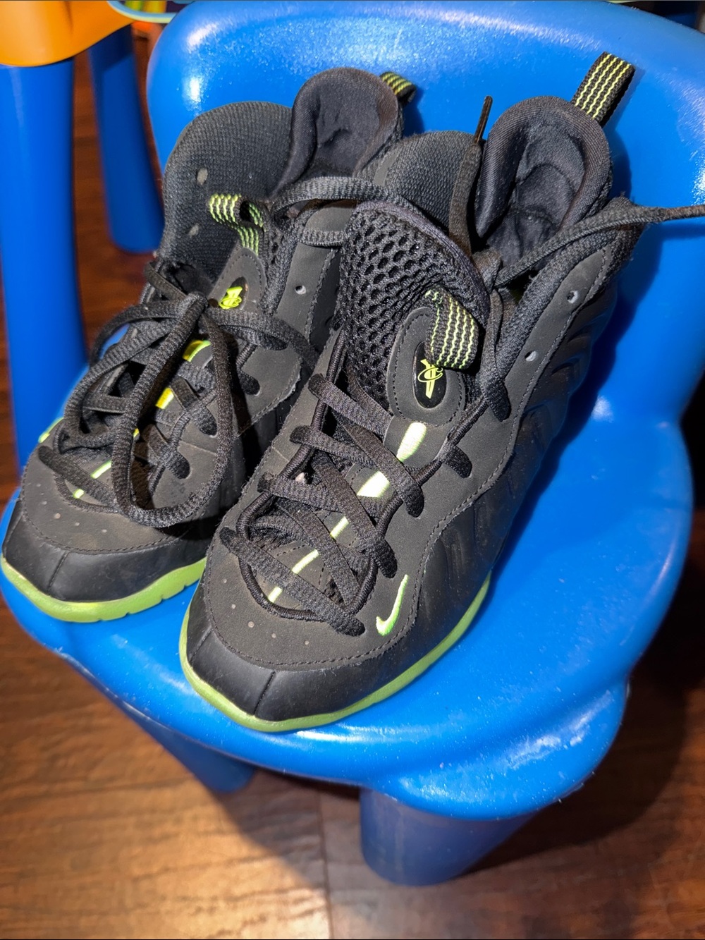 Nike Kids Black and Neon Green Foamposites